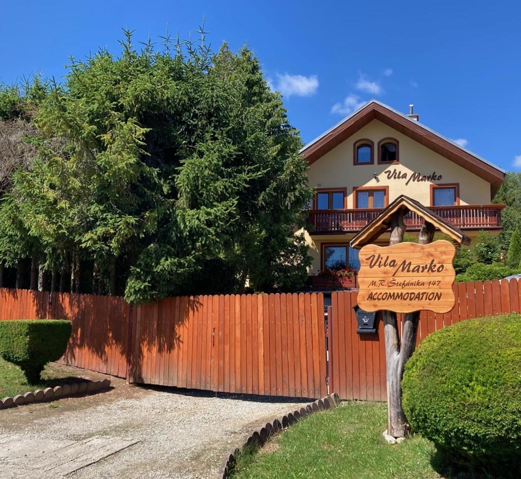 Vila Marko Nová Lesná エクステリア 写真
